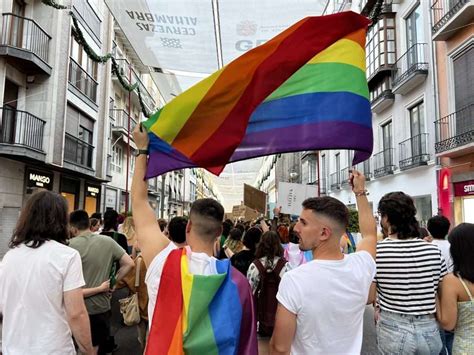 locales gay granada|Gay Granada Guide 2023